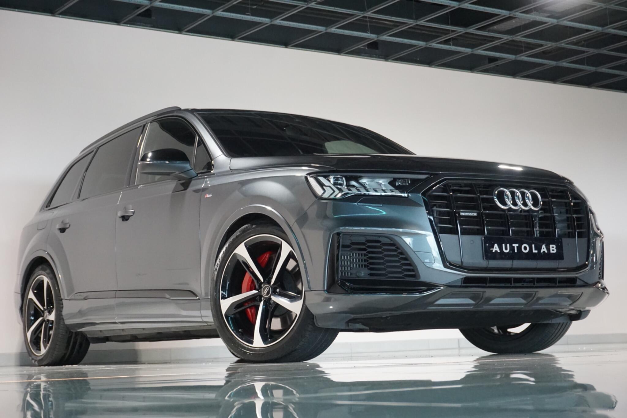 Audi Q7 3.0 TFSIe V6 55 Black Edition SUV 5dr Petrol Plug-in Hybrid Tiptronic quattro Euro 6 (s/s) 17.9kWh (381 ps)